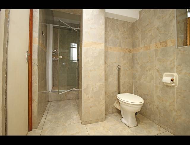 1 BEDROOM APARTMENT FOR SALE IN ORCHARDS